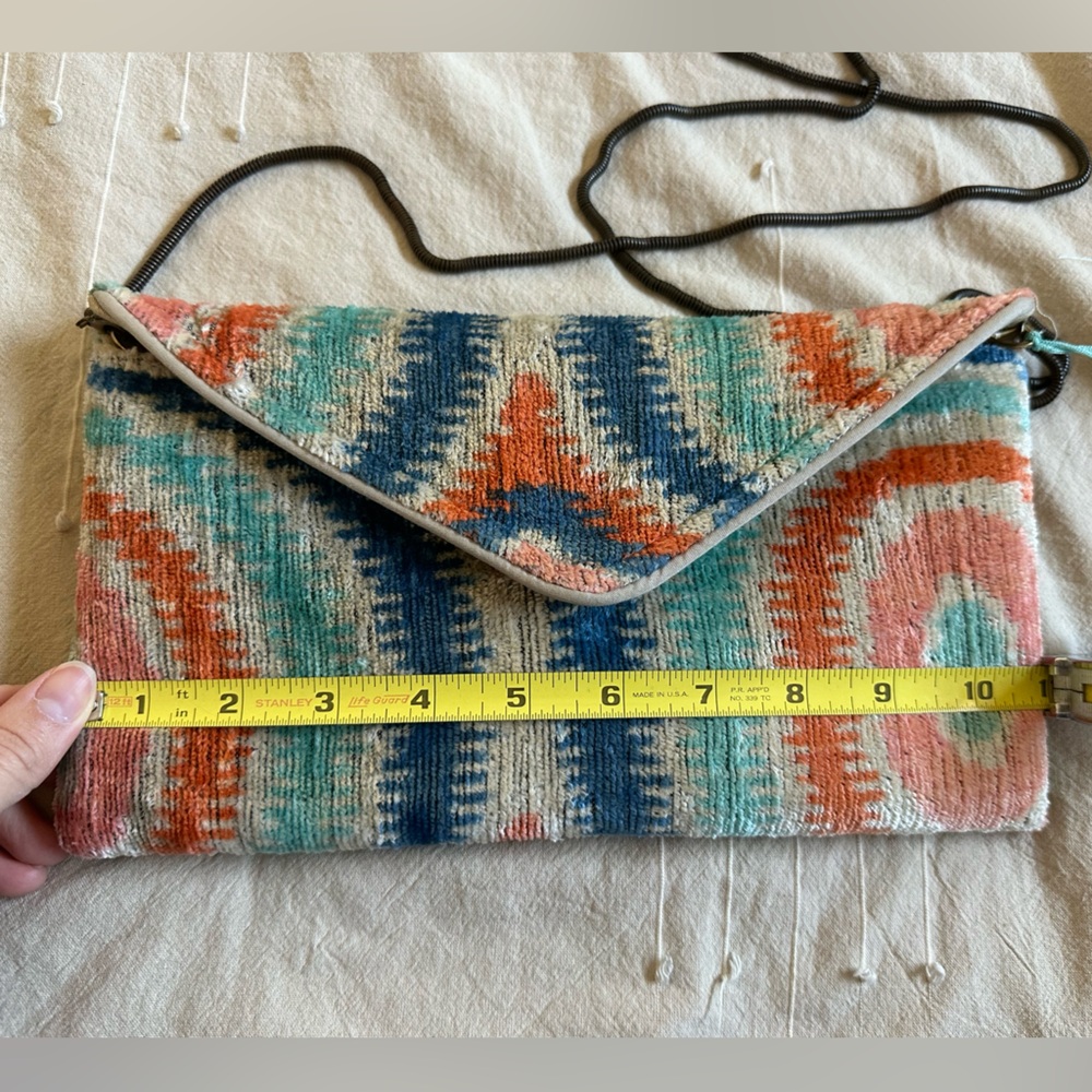 Velour clutch - Picture 3 of 5
